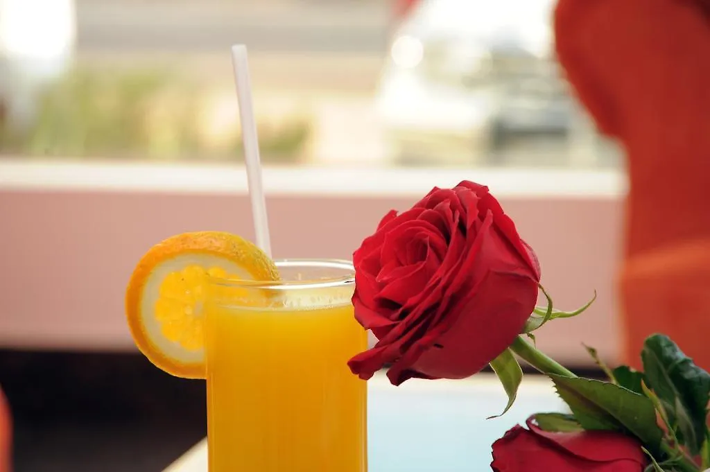**  فندق فندق الواحه جدة المملكة العربية السعودية